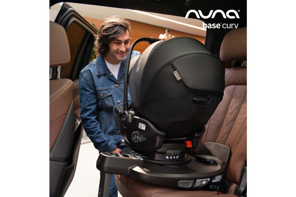 Nuna BASE curv: tehnologie avansata pentru siguranta si confortul micutului tau in masina