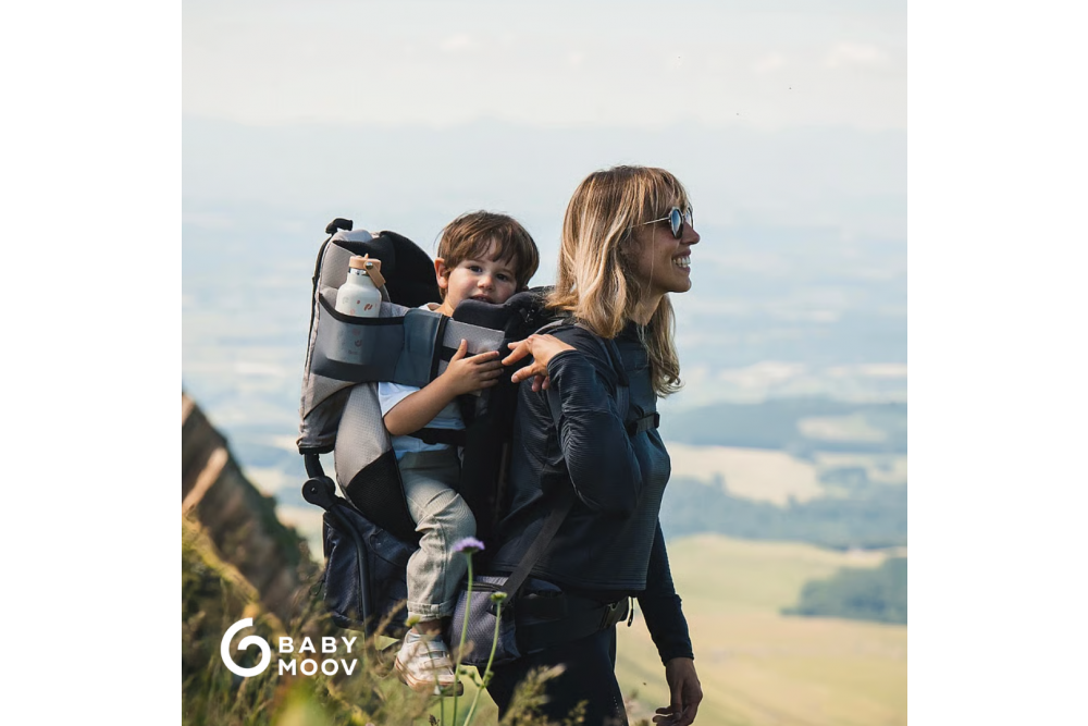 Babymoov Moov & Hike+: port-bebe ergonomic creat pentru aventurile in familie