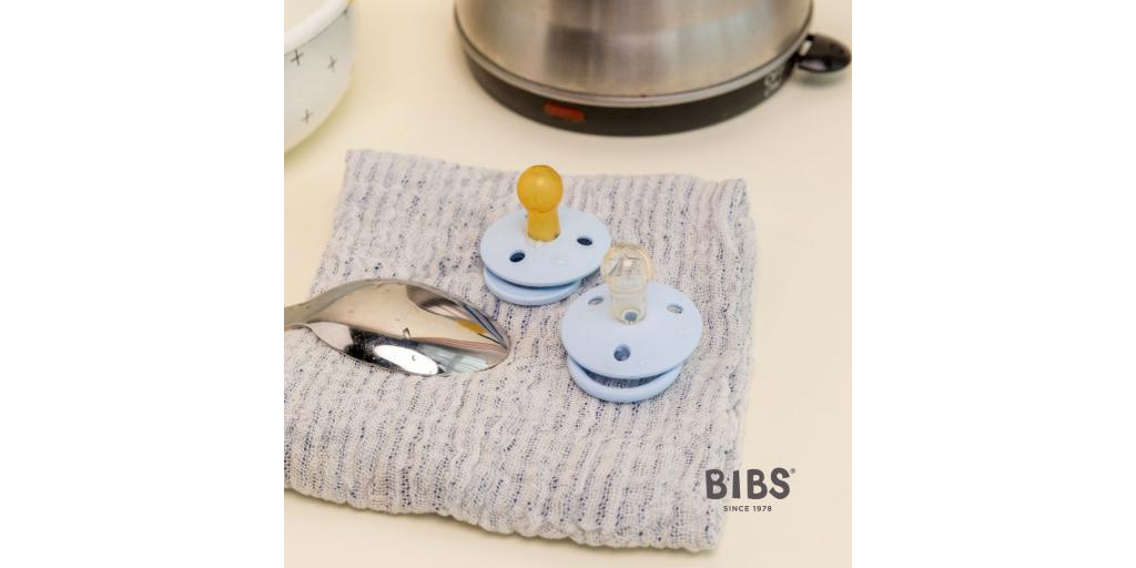 Cum sterilizam corect suzetele BIBS?