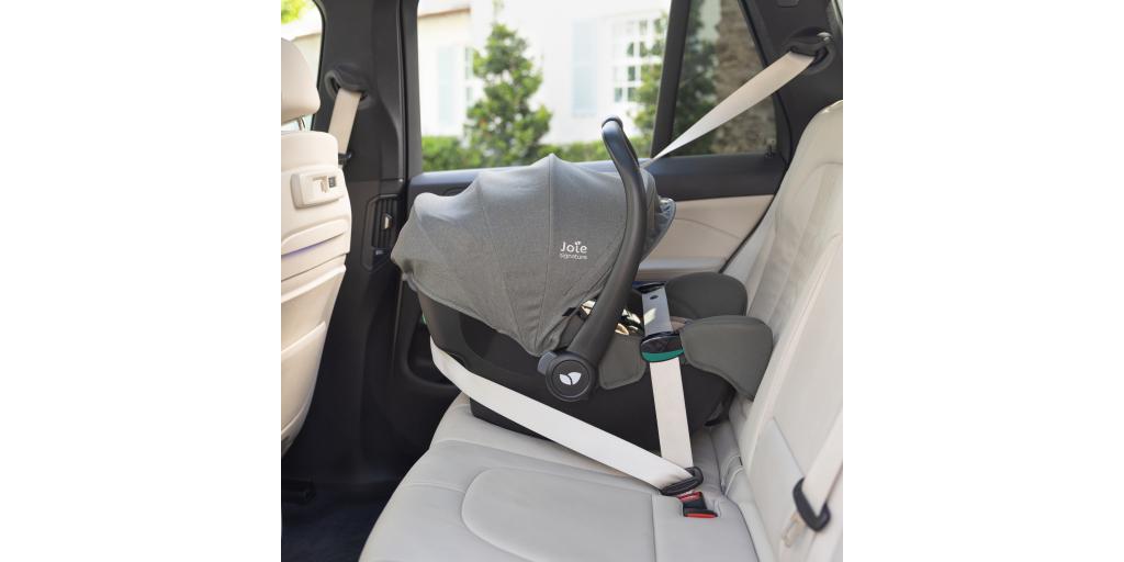 Siguranta de la prima calatorie: noua scoica auto Joie i-Starter