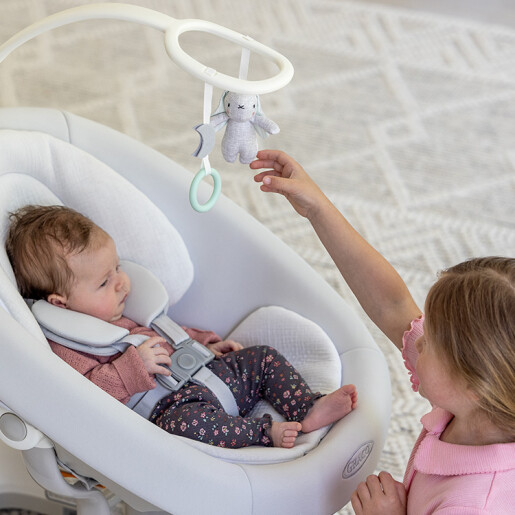 Graco - Leagan electric Eluma Sway cu tehnologie inteligenta de detectare a plansului, pentru bebelusi, alb Rori