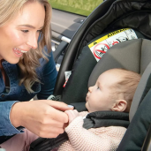 Graco - Scoica auto SnugEssentials Midnight Black, 40-75 cm, testata ADAC si certificata R129