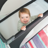 Joie - Patut pliant cu 2 niveluri Allura 120 cm, Black Ink