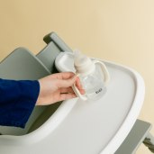 BIBS - Set biberon tip Sippy Cup PP 150 ml cu cioc din silicon și sistem antipicurare, Ivory