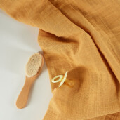 ONINO - Muselina multifunctionala din bumbac 100% organic, HUG.me, Honey Gold, x1 bucata, 120 x 120 cm, certificata GOTS