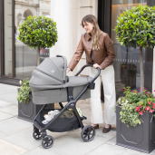 Joie - Carucior pentru copii multifunctional 3 in 1 Valora Signature Sandstone (Carucior Valora + Landou Ramble XL + scoica i-Starter)