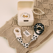 BIBS - Lantisor clip Loop pentru suzeta, Studio Collection Polka Dots, Ivory Black